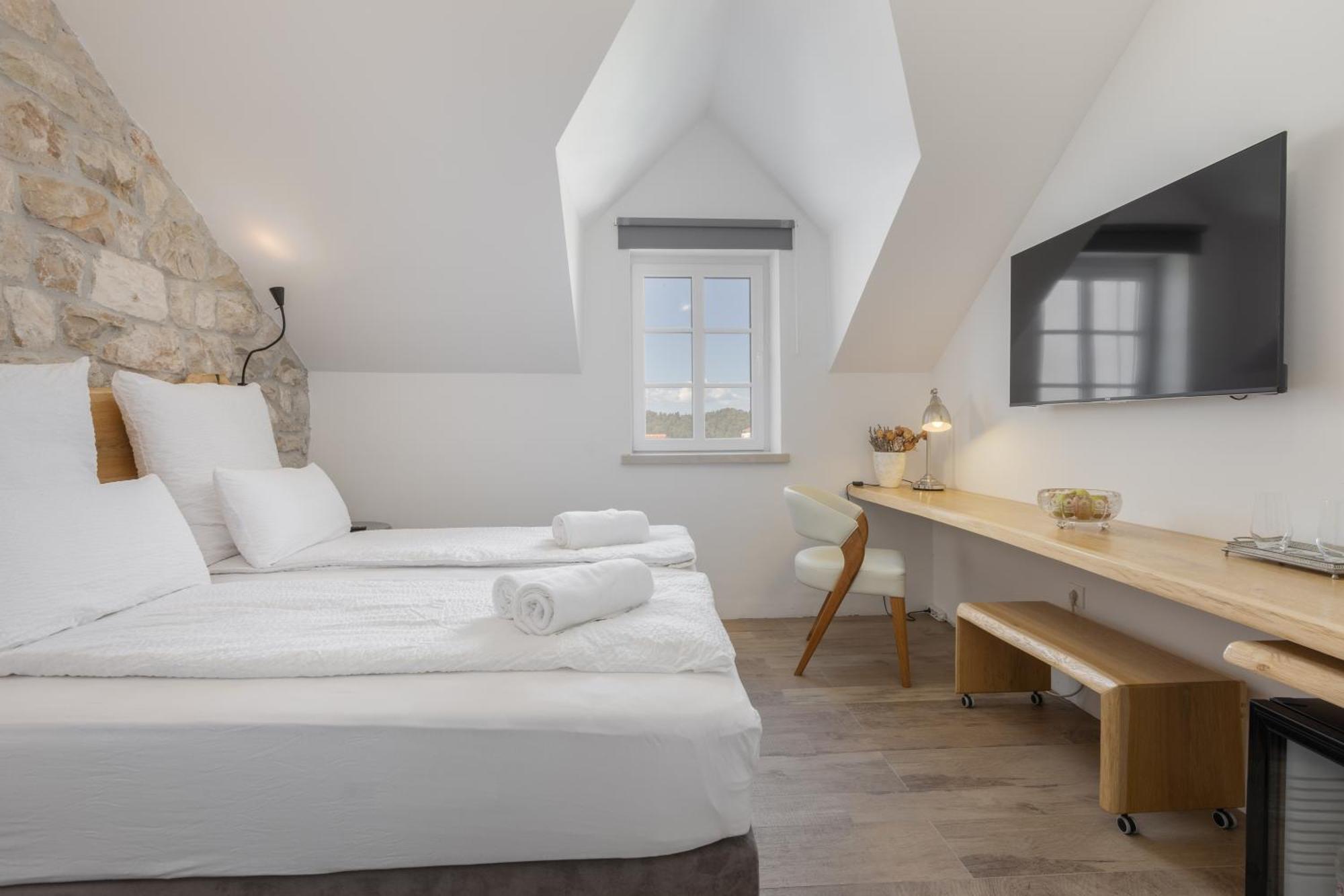 New - Casa Columba - 4 Star Design Boutique Hotel With Outdoor Pool & Private Garden (Adults Only) Makarska Dış mekan fotoğraf